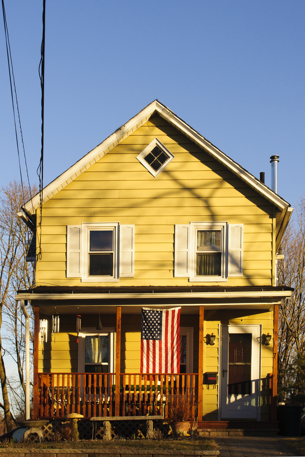 2012-25Mar12-024-Yellow-House